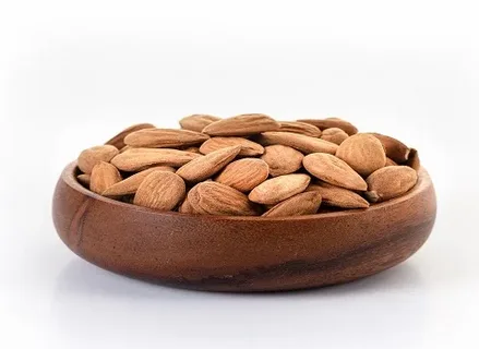 تصویر 2 از معرفی بادام خام درجه یک + بهترین قیمت خرید